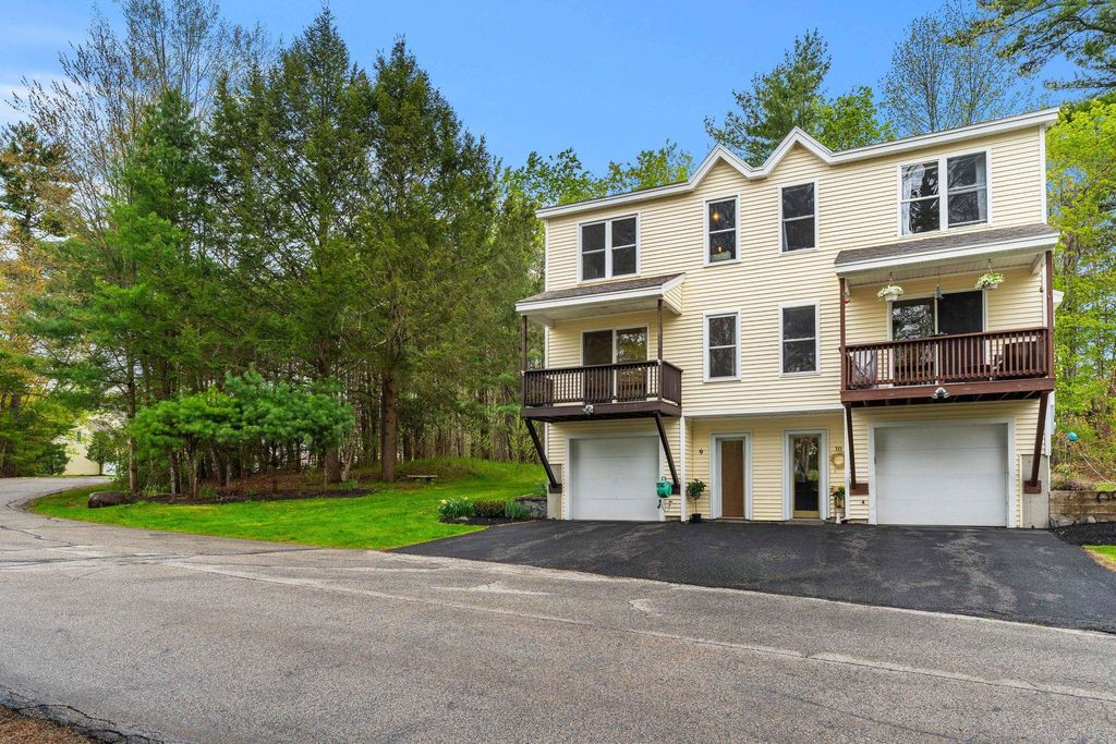 Photo of 9 Chandler Lane, Epping, NH 03042 (MLS # 5088927)