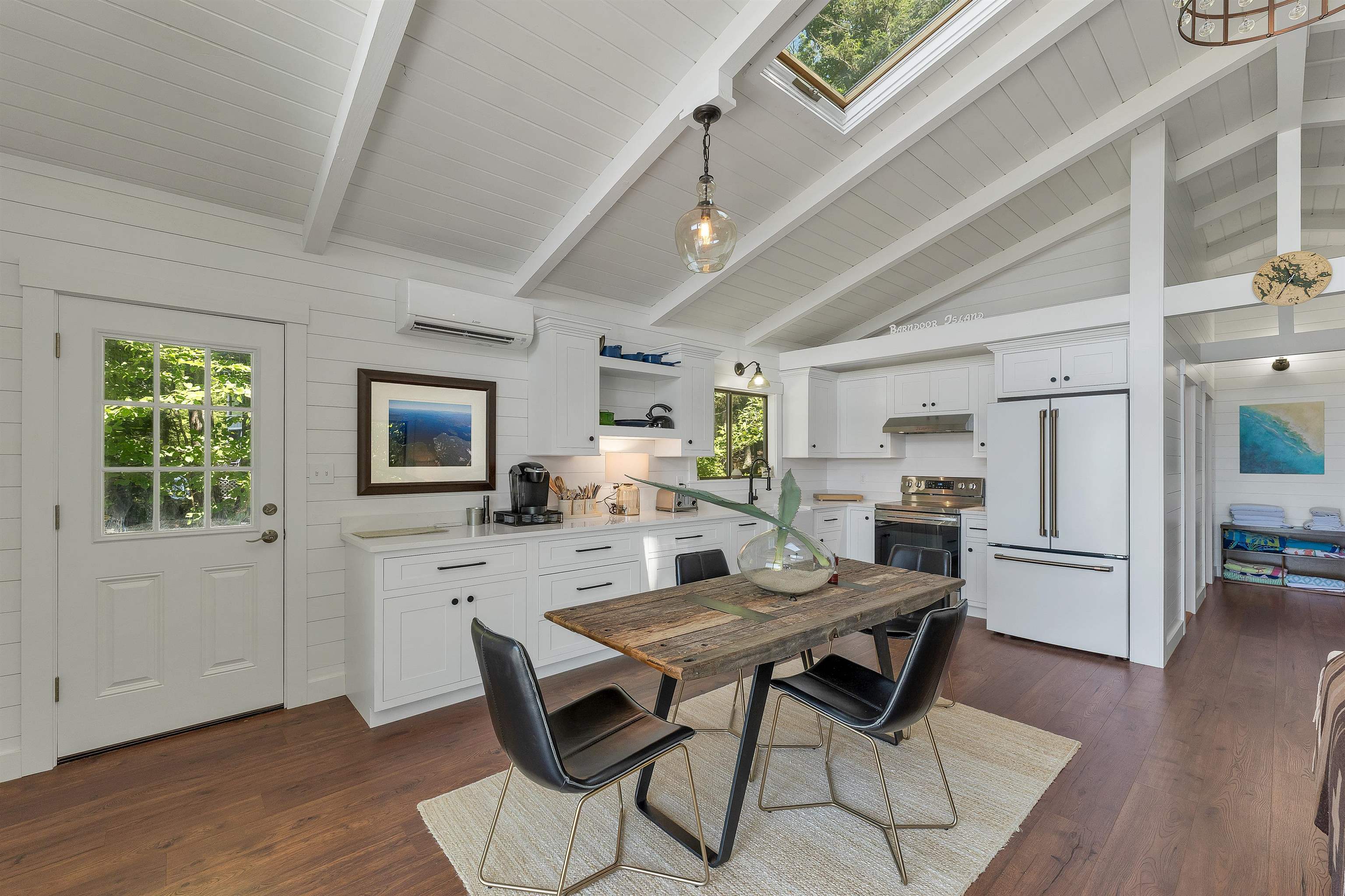 46 Big Barndoor Island