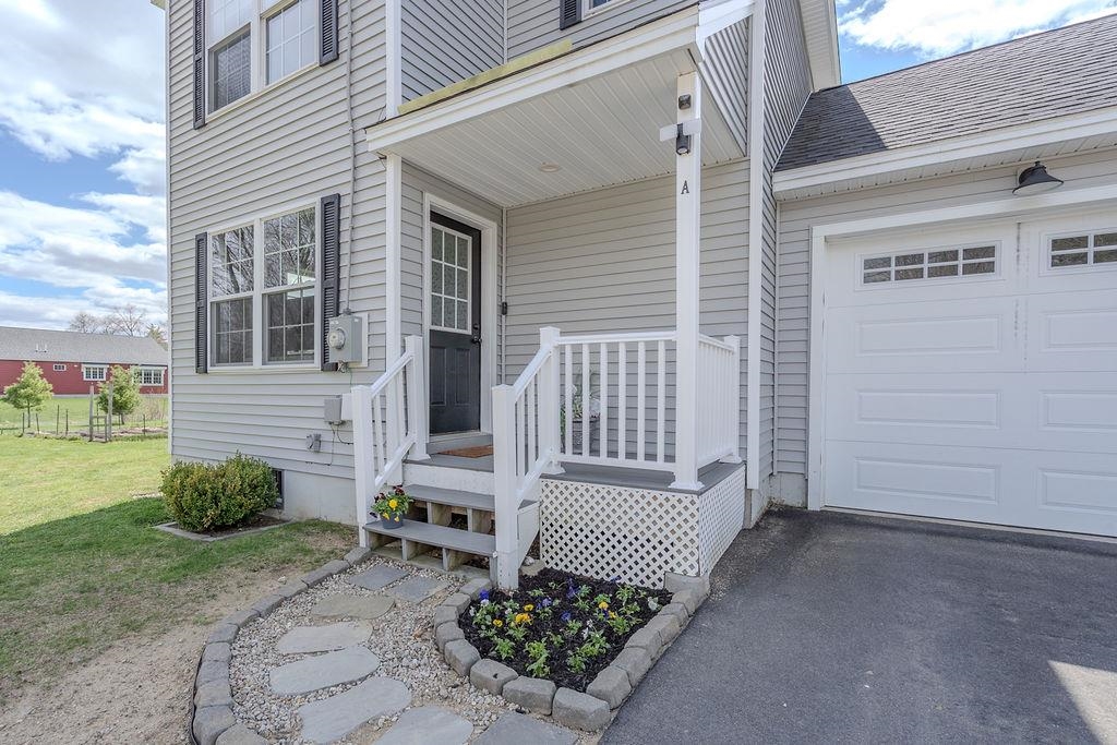 435 Second Crown Point Road