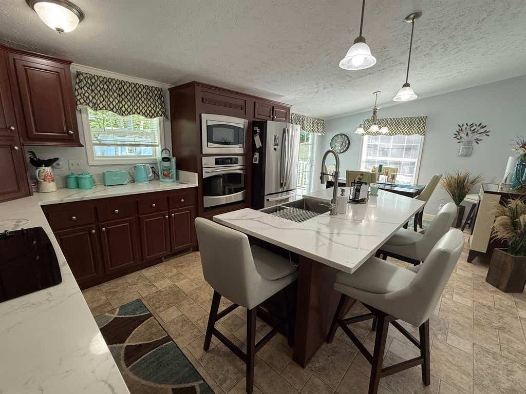 Photo of 97 Fordway Extension #16, Derry, NH 03038 (MLS # 5091659)