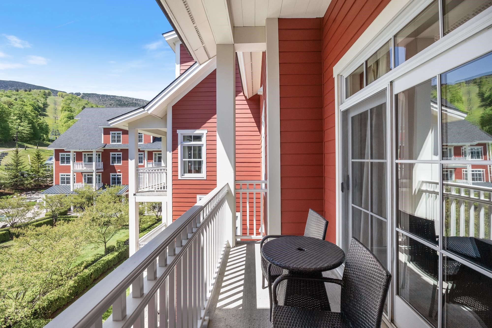 102 Forest Drive 309 / I Clay Brook at Sugarbush