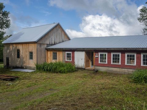 Photo of 3814 East Hill Road, Plainfield, VT 05667 (MLS # 5099182)