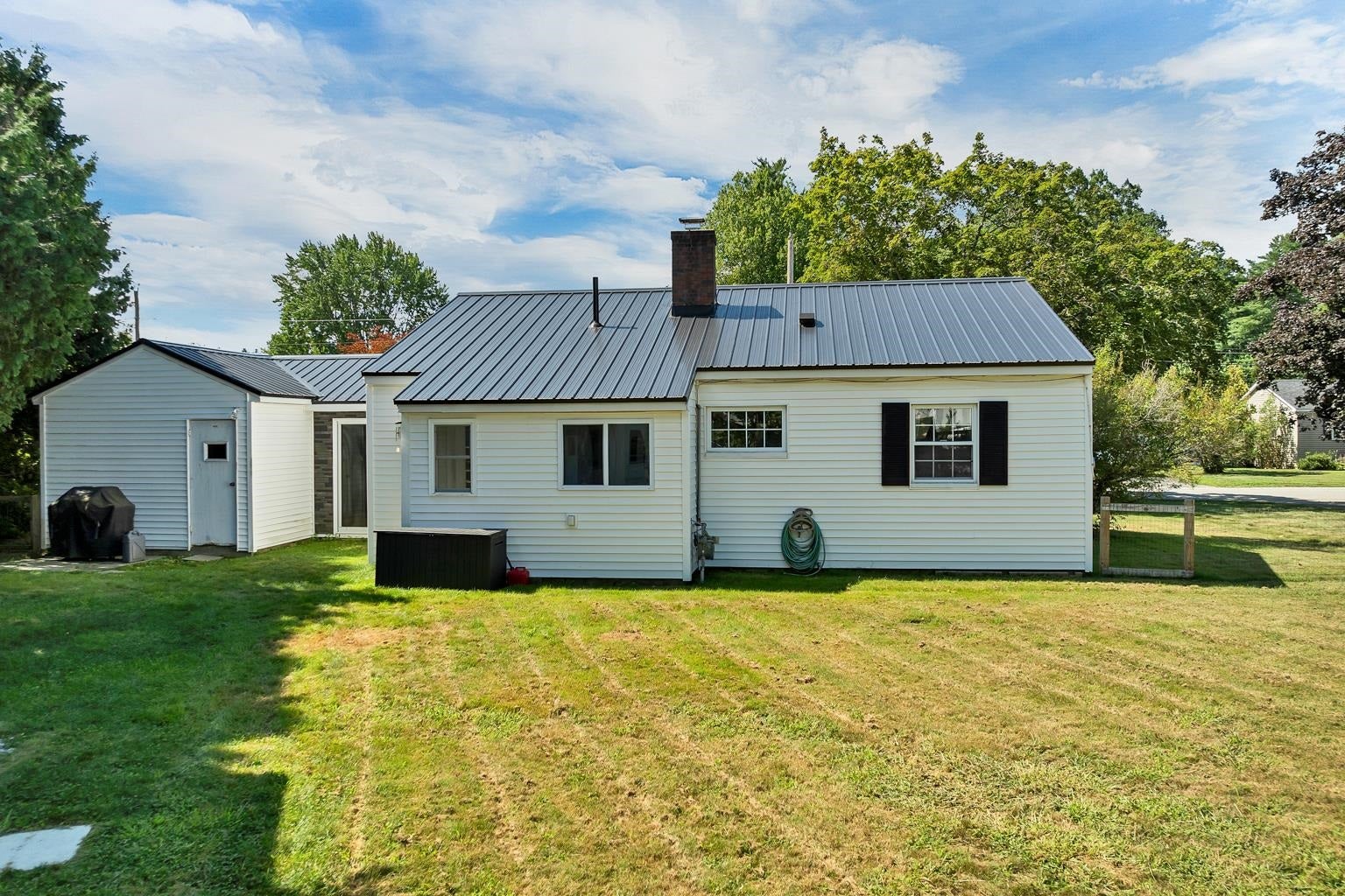 8 Conant Drive