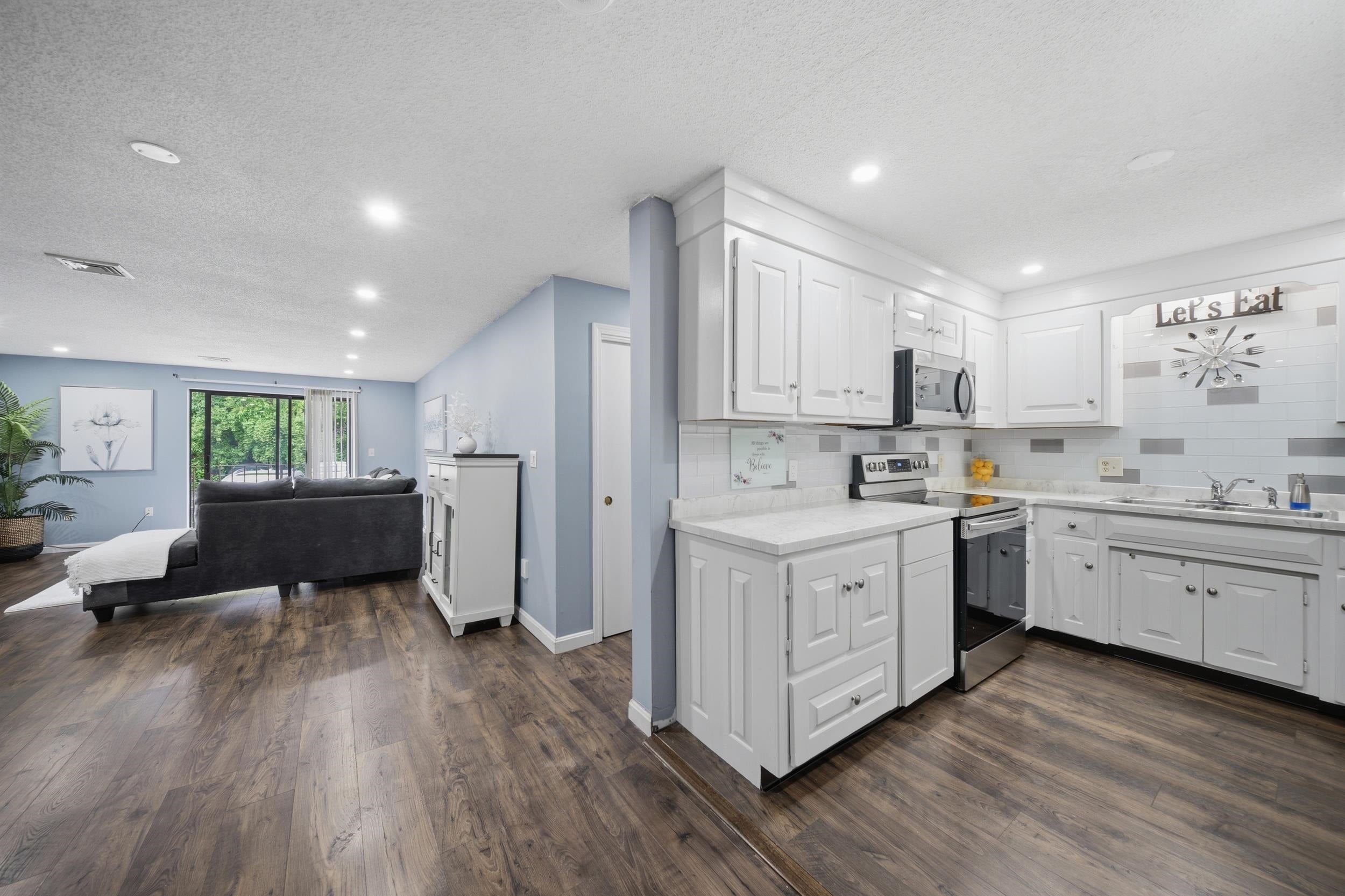 307 A Amherst Street 2