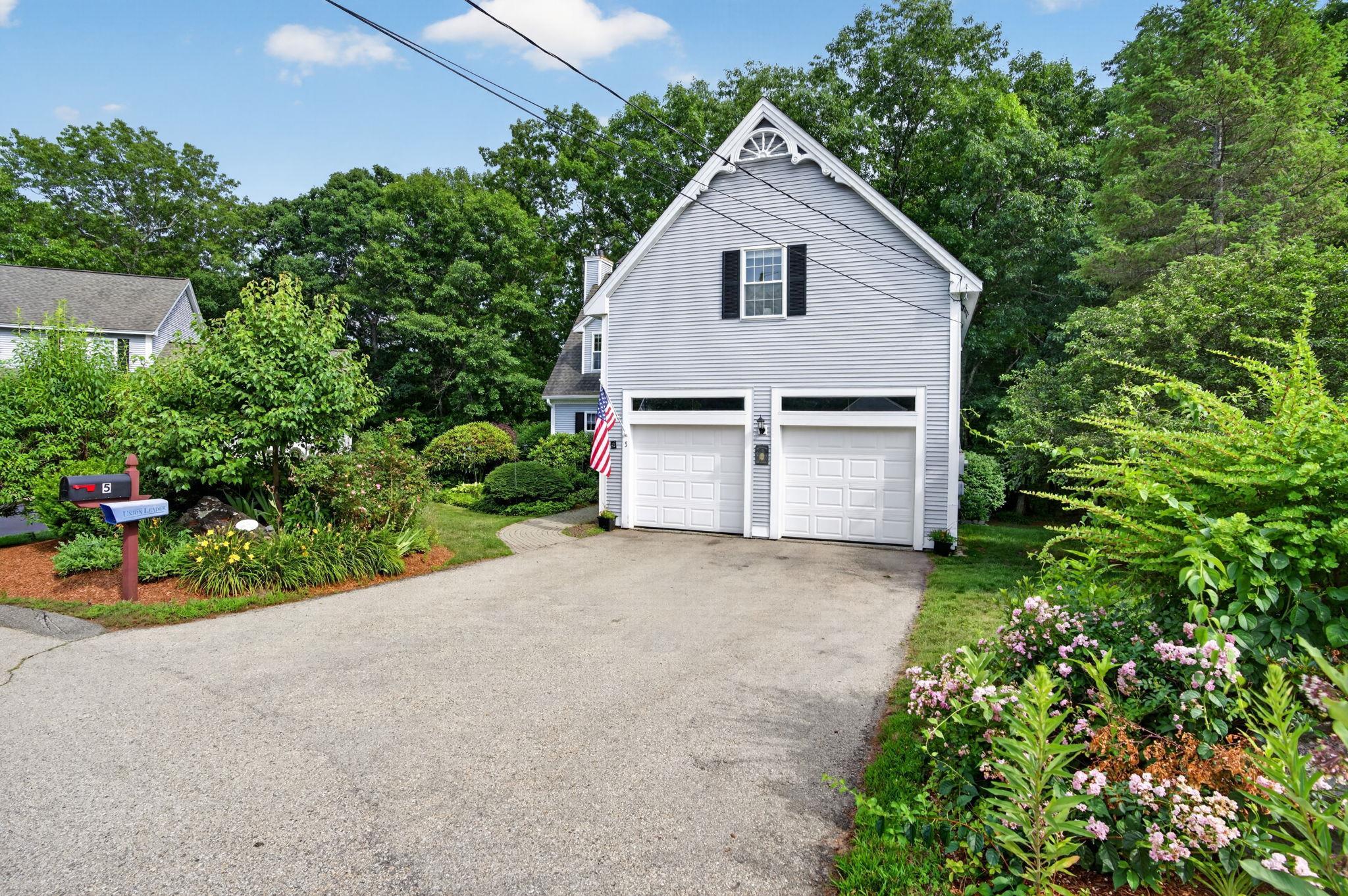 5 Suffolk Park