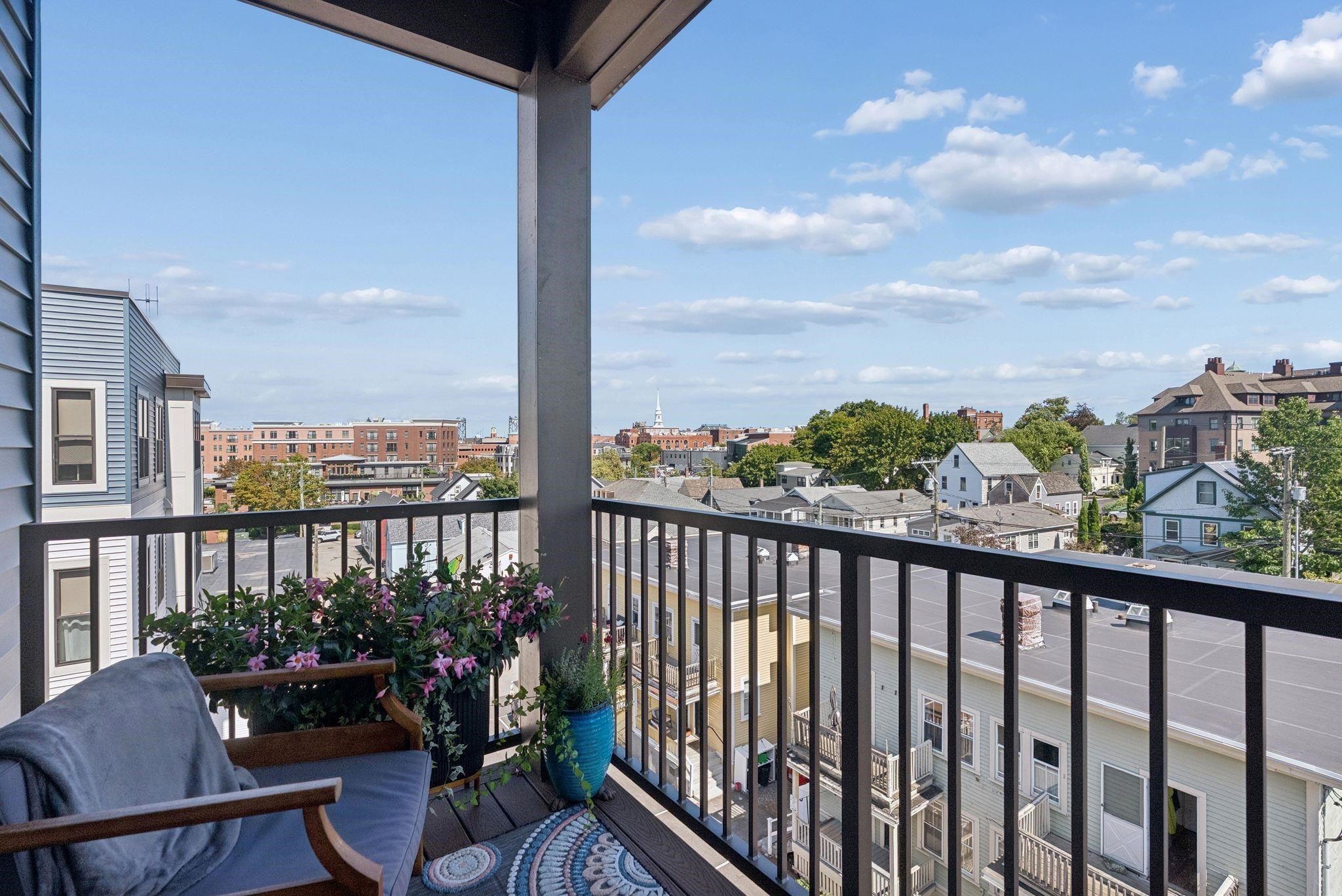 99 Foundry Place 402