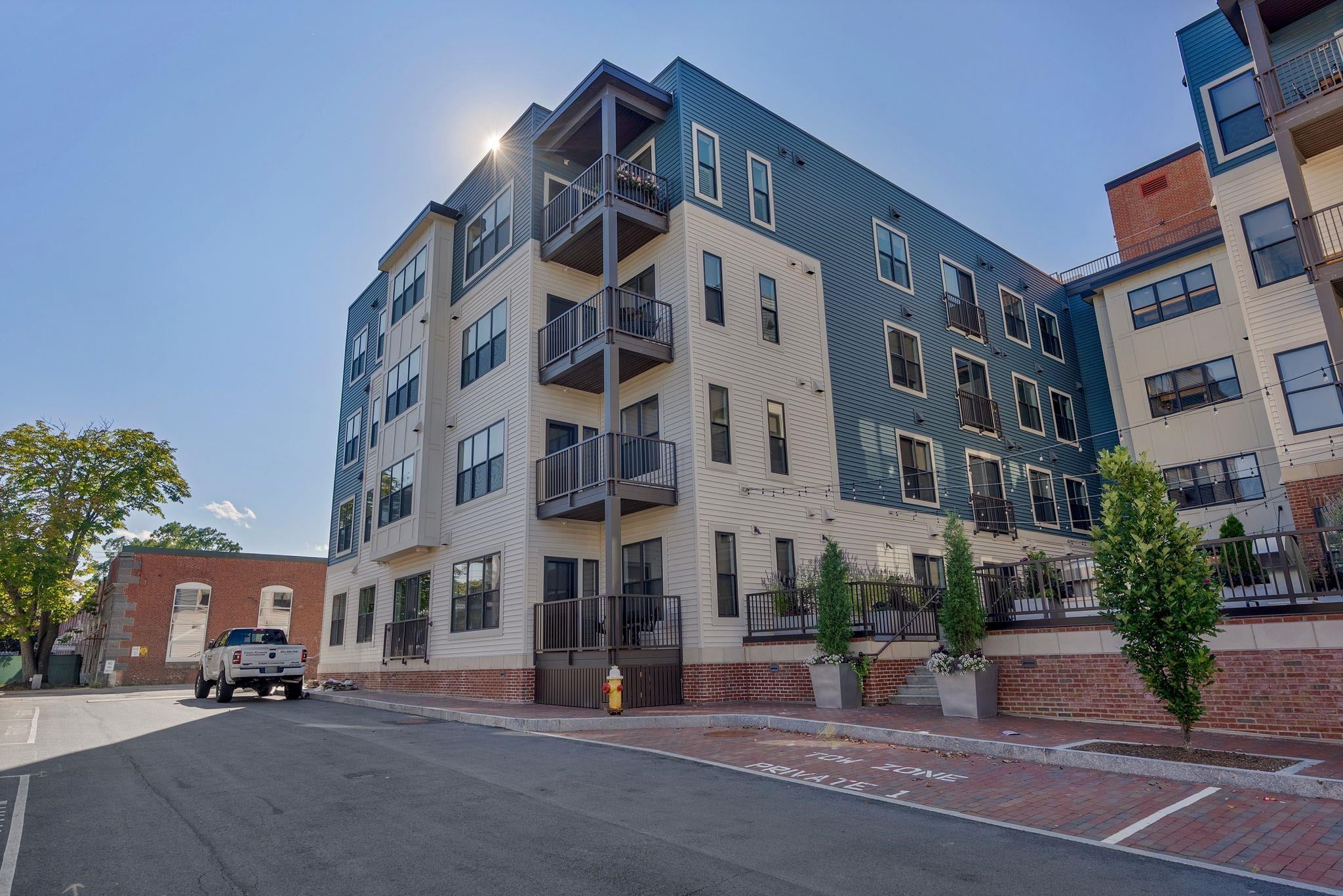 99 Foundry Place 402