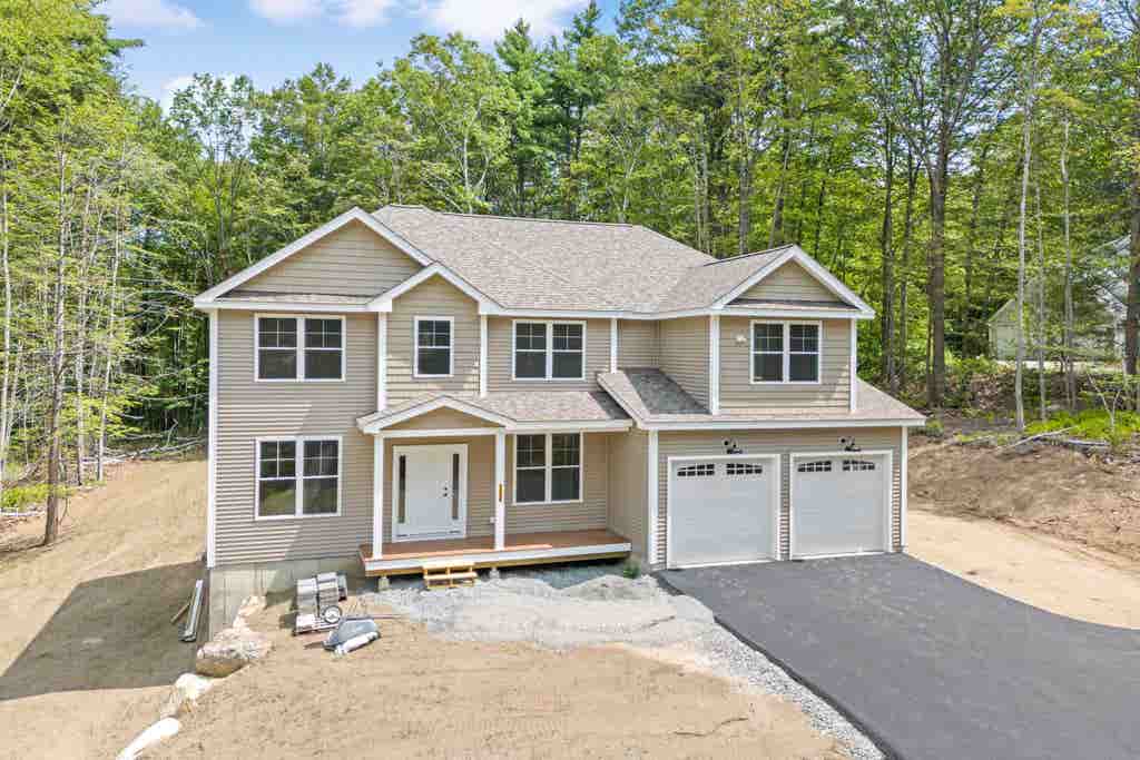 Photo of 6 Aria Hill Drive, Wilton, NH 03086 (MLS # 5102533)