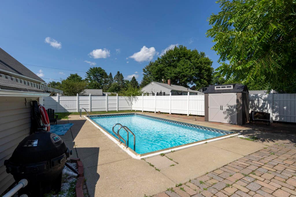Photo of 79 Bow Street, Concord, NH 03301 (MLS # 5102126)