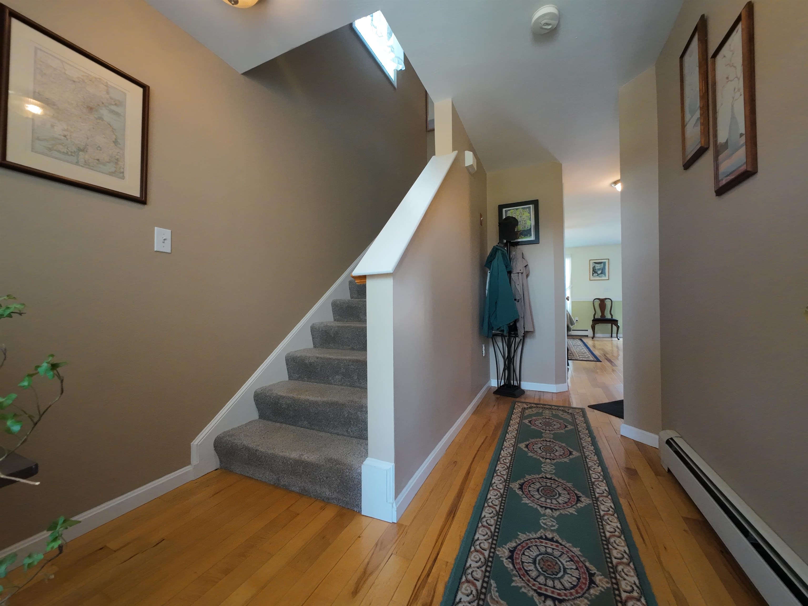 211 W Mitchell Street