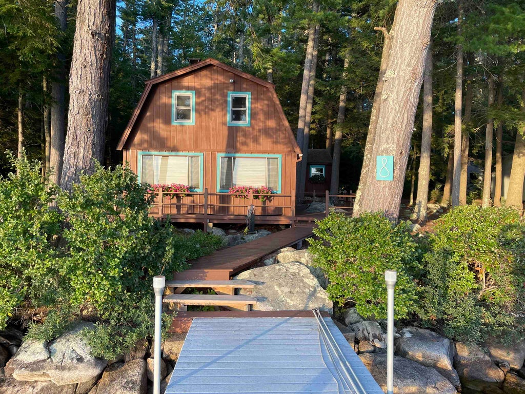 Photo of 8 Chase Island, Tuftonboro, NH 03816 (MLS # 5109680)