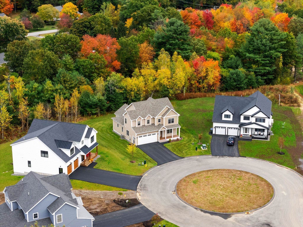 Photo of 27 Lily Lane, Londonderry, NH 03053 (MLS # 5115019)