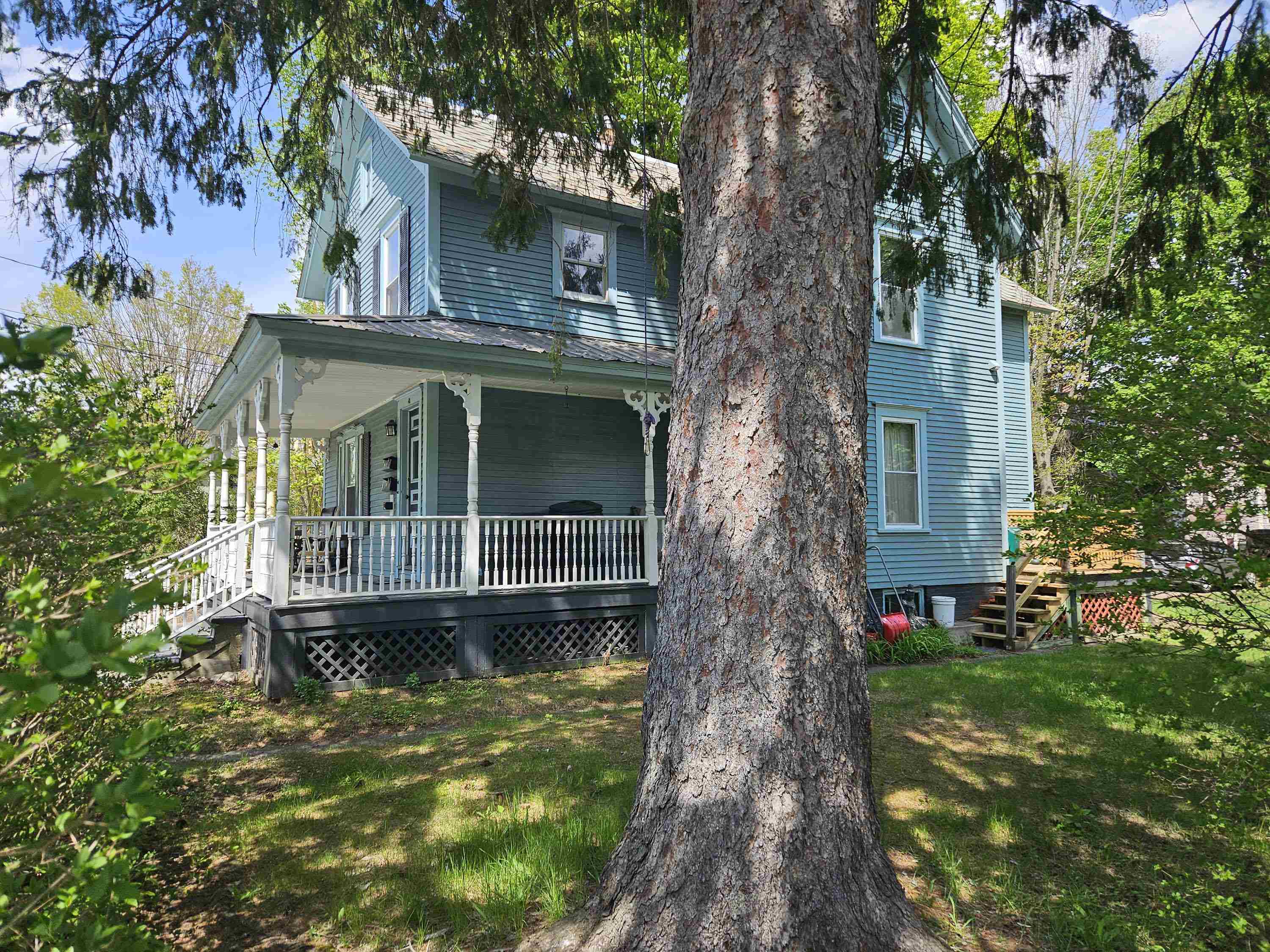 48 Pleasant Street