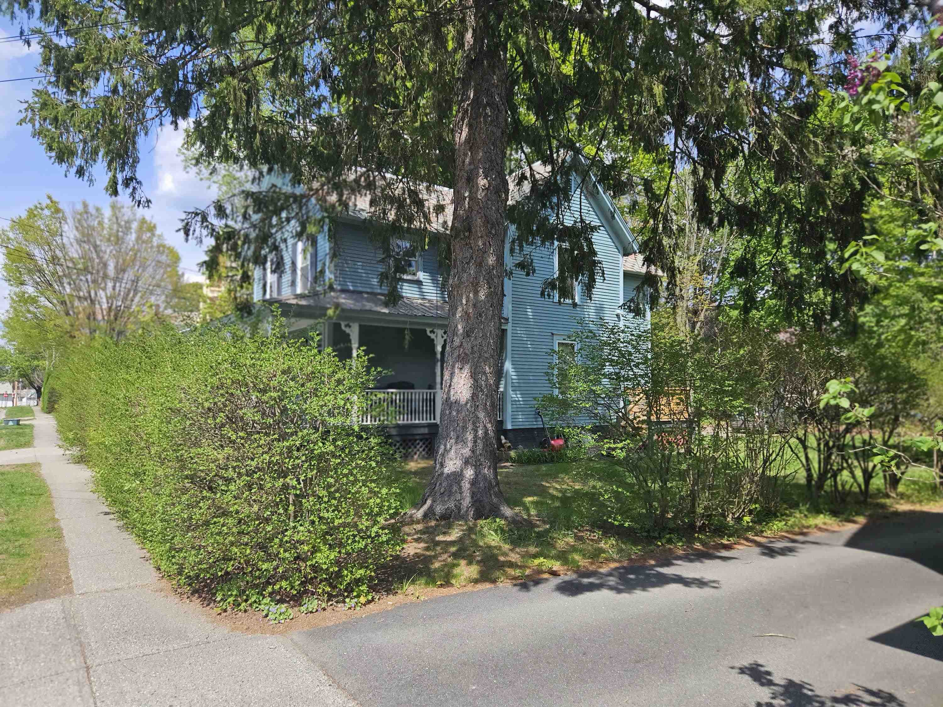 48 Pleasant Street