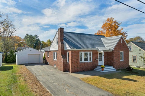 Photo of 31 Fairview Street, Laconia, NH 03246 (MLS # 5115520)