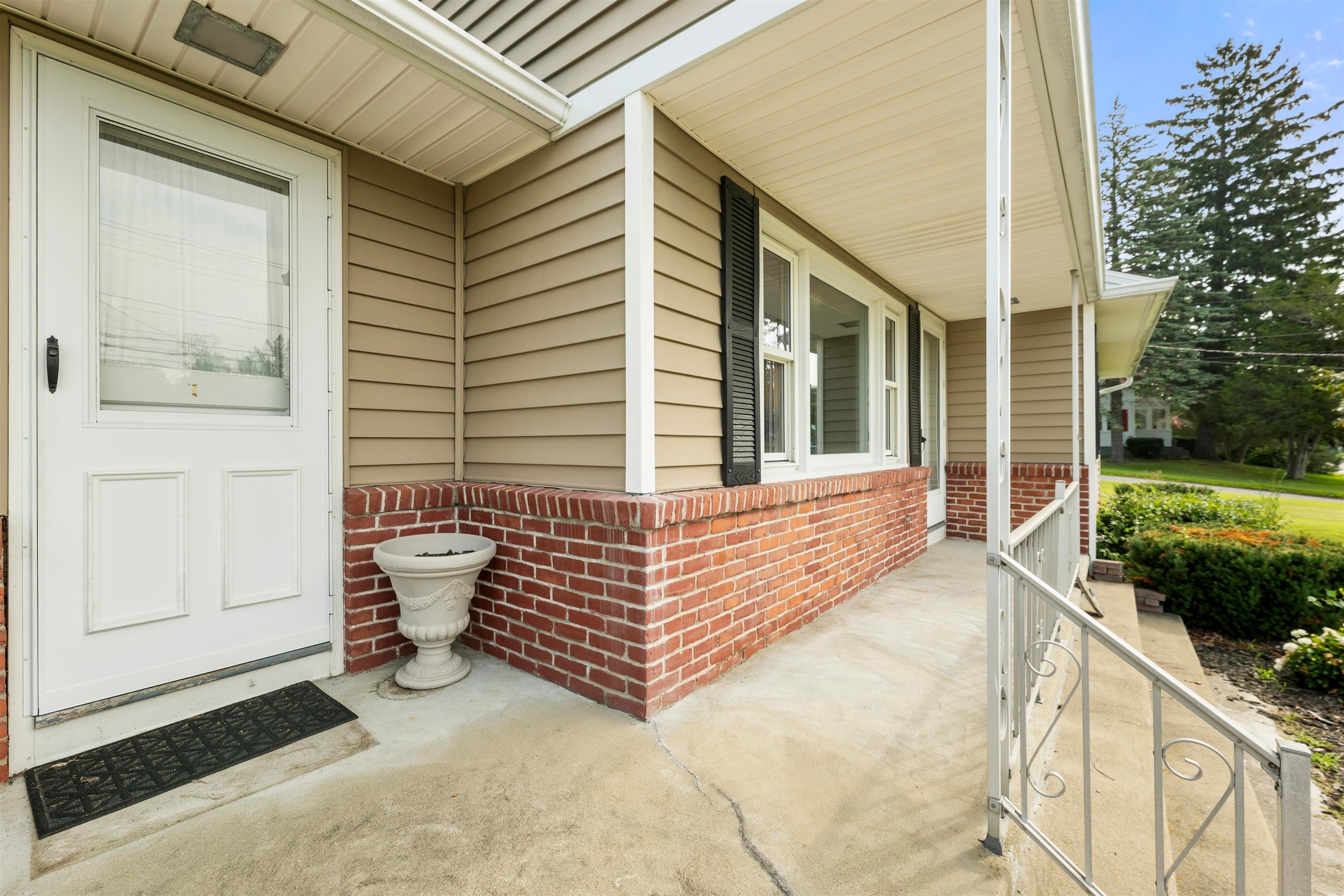 1310 Wellington Road