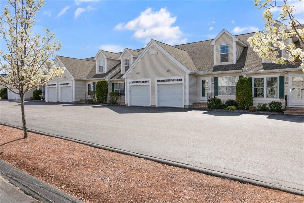 Photo of 63 Pleasant Street, Windham, NH 03087 (MLS # 5087248)