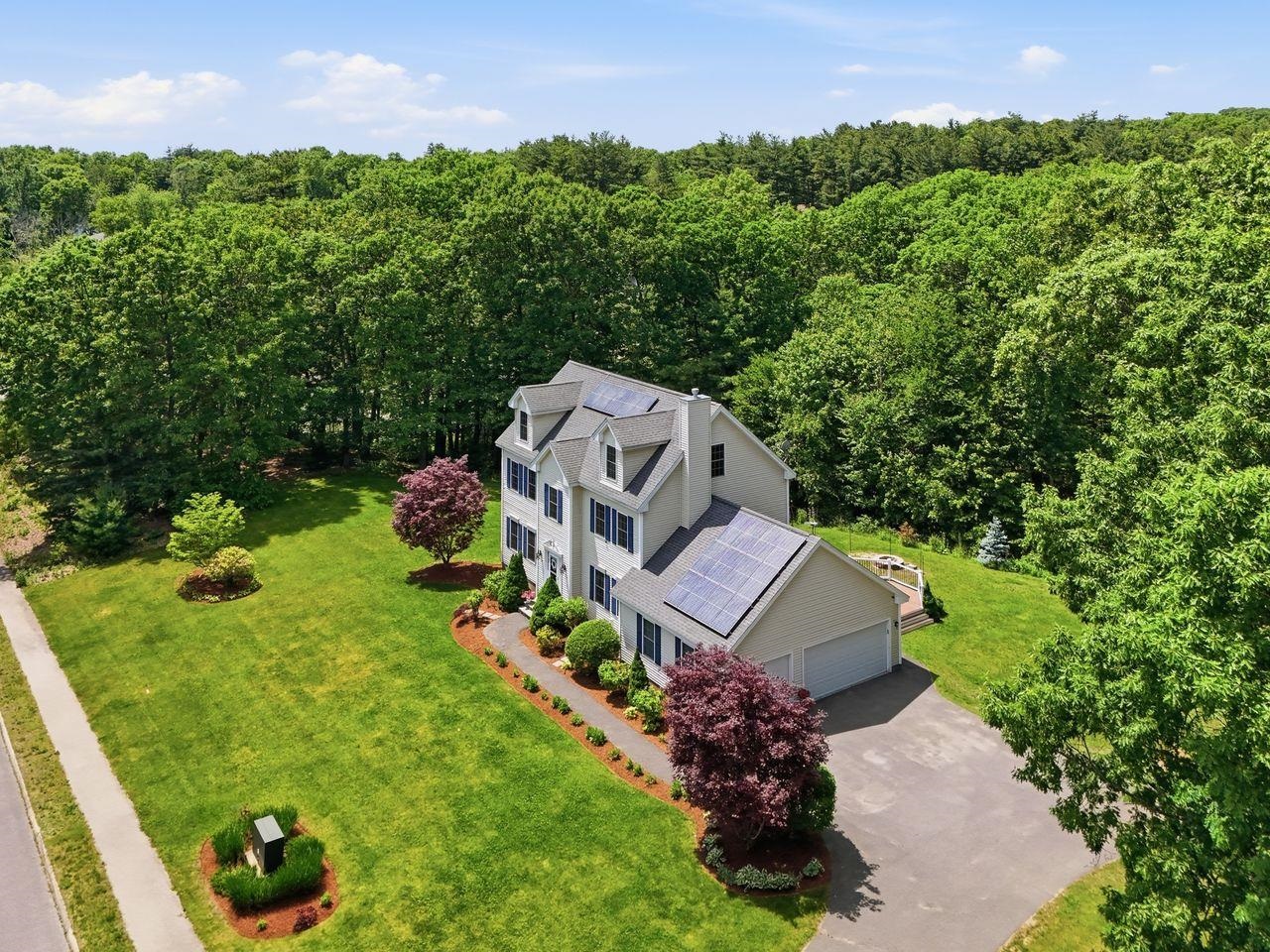 14 James Way 009