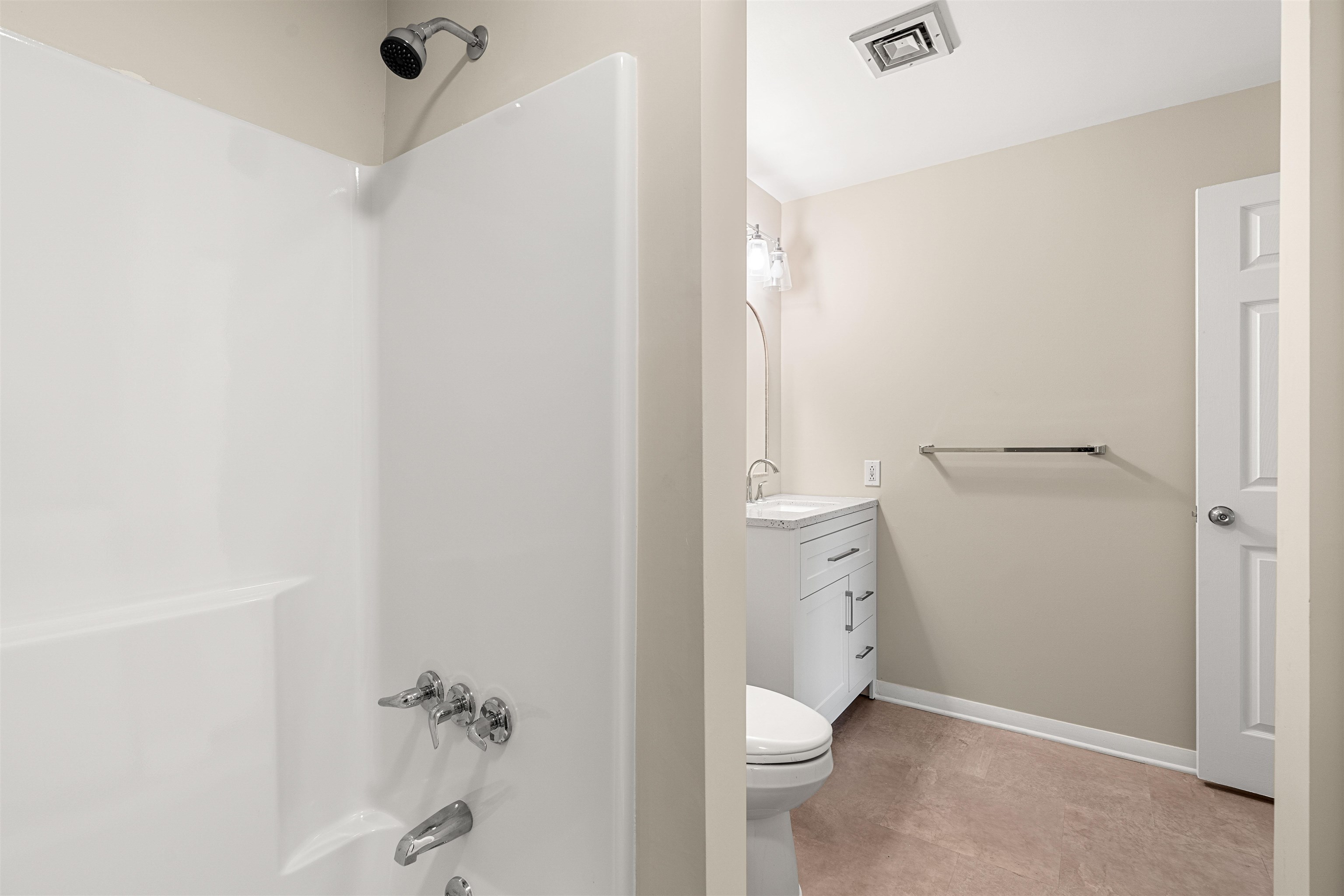 15 Blackstone Drive 1523