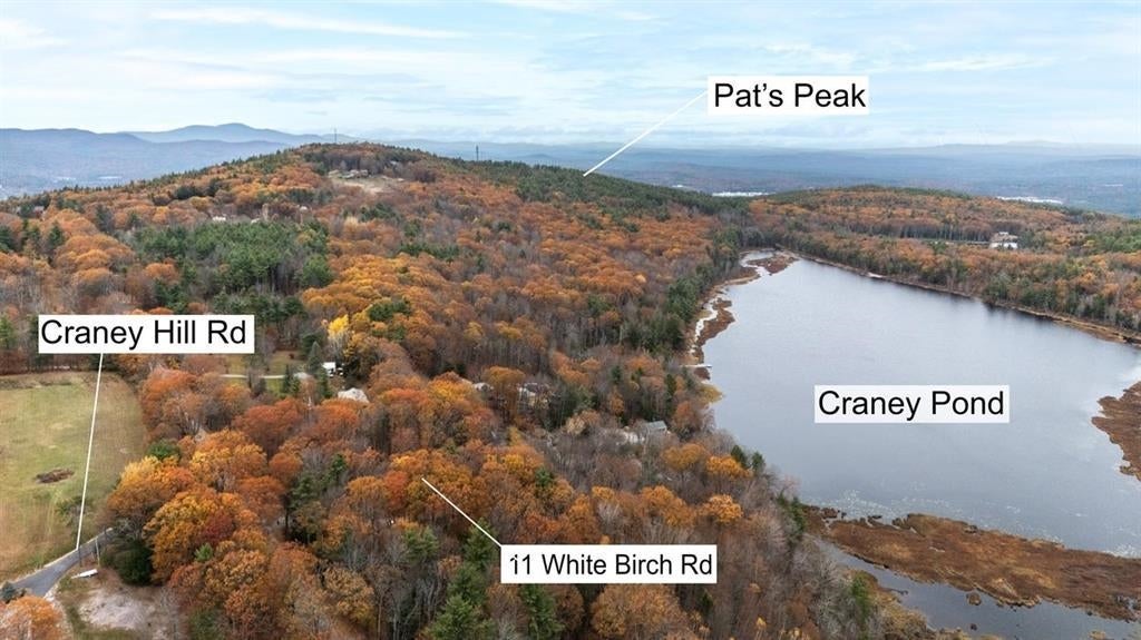 Photo of 11 White Birch Road, Henniker, NH 03242 (MLS # 5114365)
