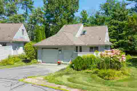Photo of 1 Cottage Court, Hartford, VT 05001 (MLS # 5106341)
