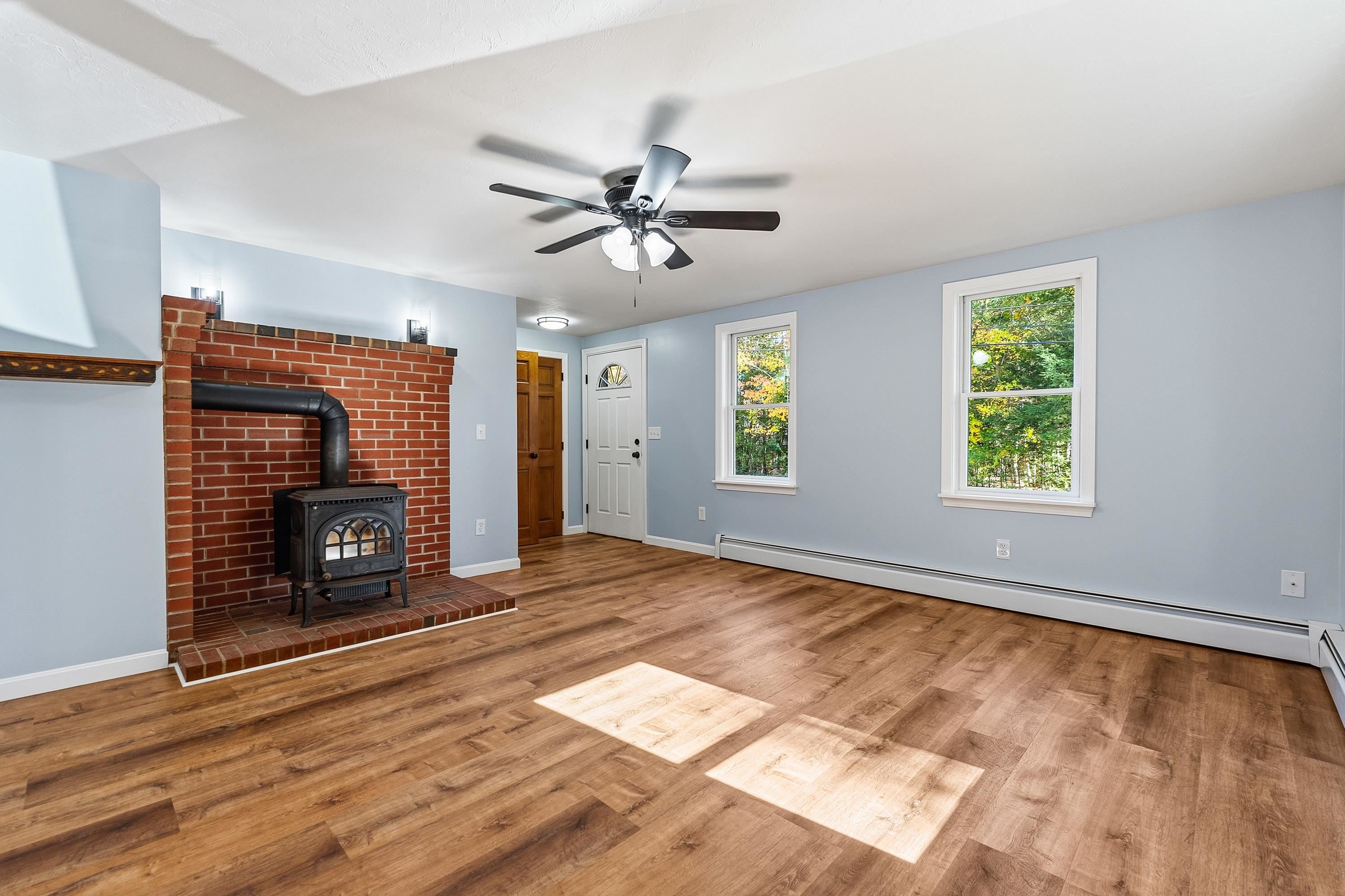 36 Davis Boulevard