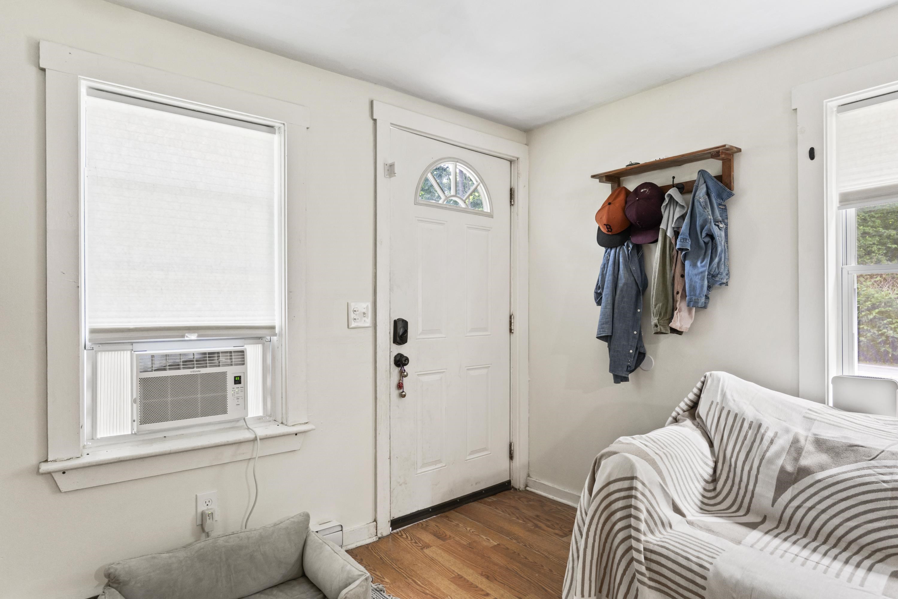 584 Chestnut Hill Road