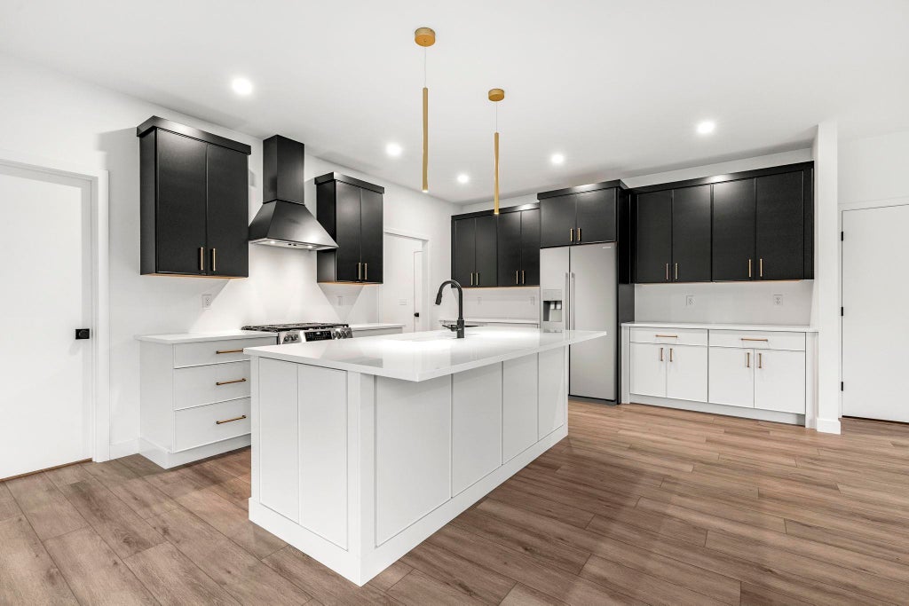 Photo of 7 Lily Lane, Londonderry, NH 03053 (MLS # 5087313)