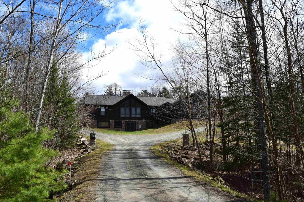 Photo of 58 Stone Ledge Road, Littleton, NH 03561 (MLS # 5091080)