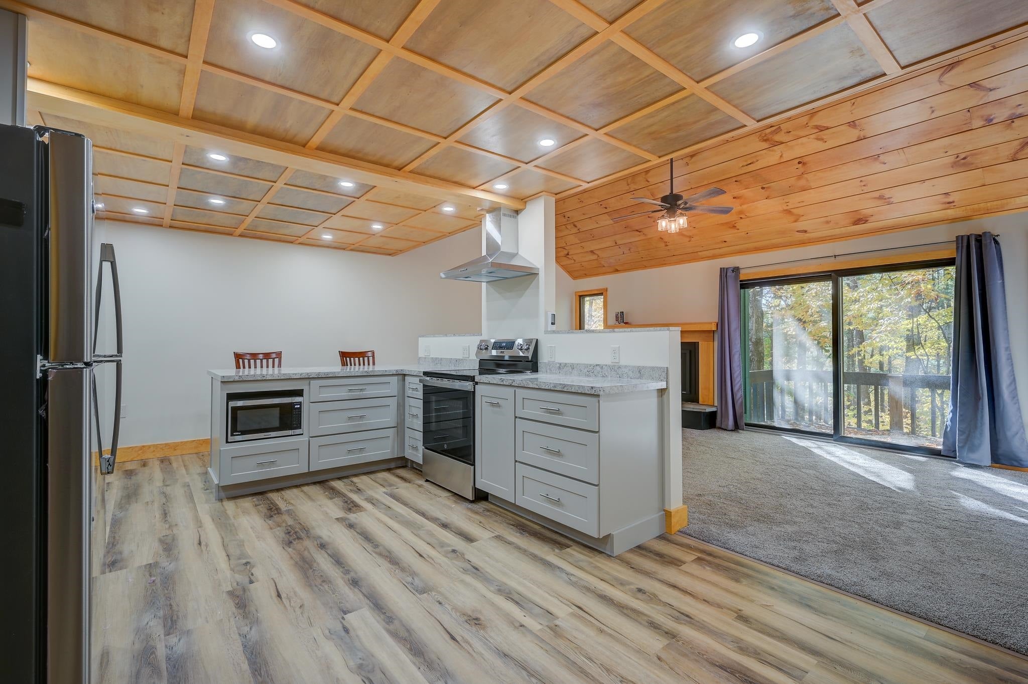 106 Stonehurst Manor Road C
