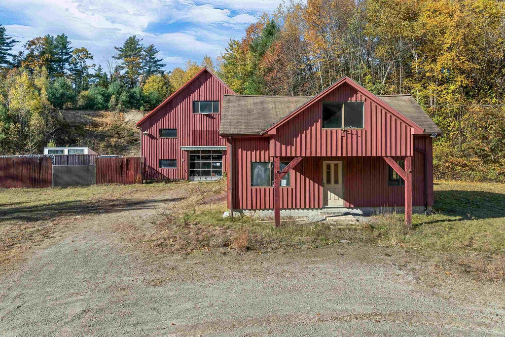 Photo of 791 S Main Street, Franklin, NH 03235 (MLS # 5115005)
