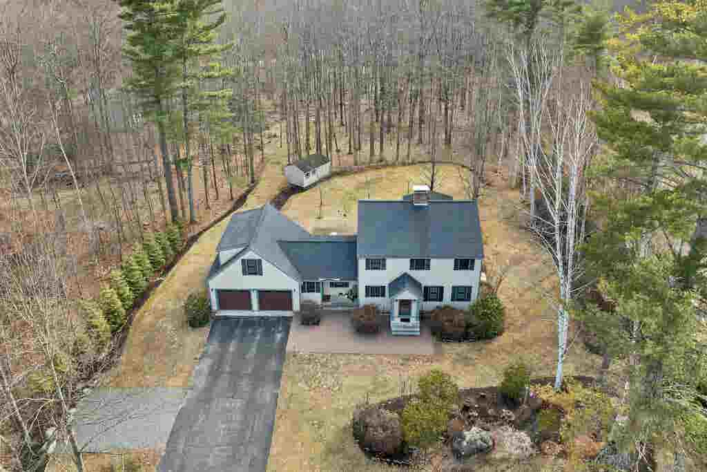 Photo of 4 Vere Royce Road, Tuftonboro, NH 03850 (MLS # 5082753)