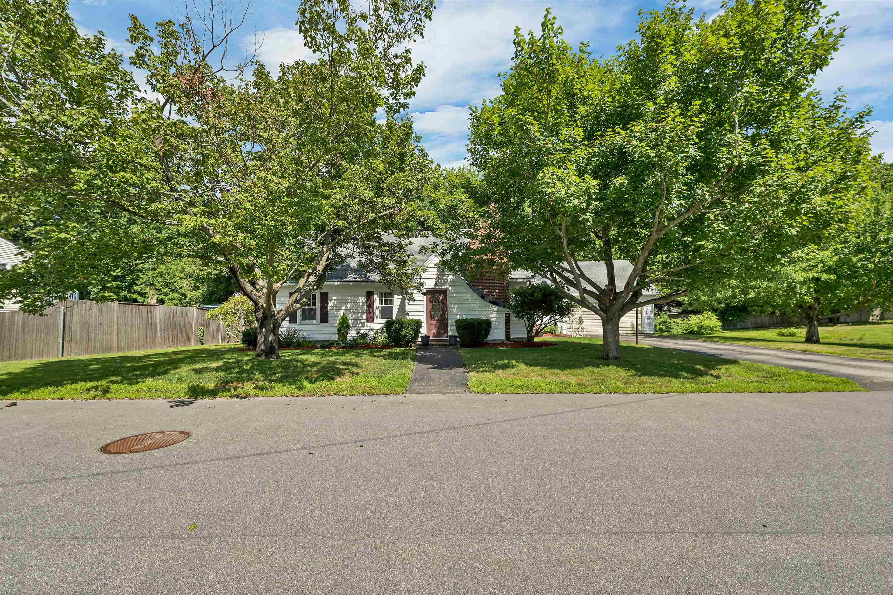 51 Platts Avenue