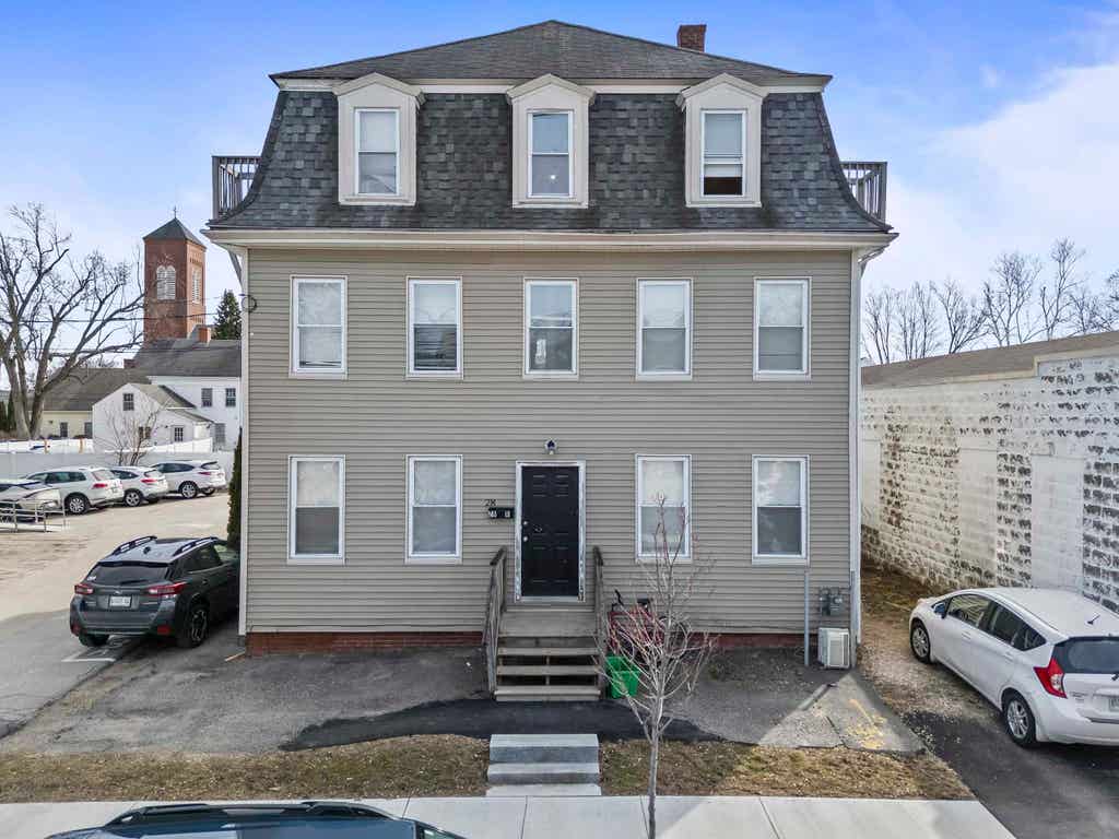 Photo of 28 Fifth Street, Dover, NH 03820 (MLS # 5082923)