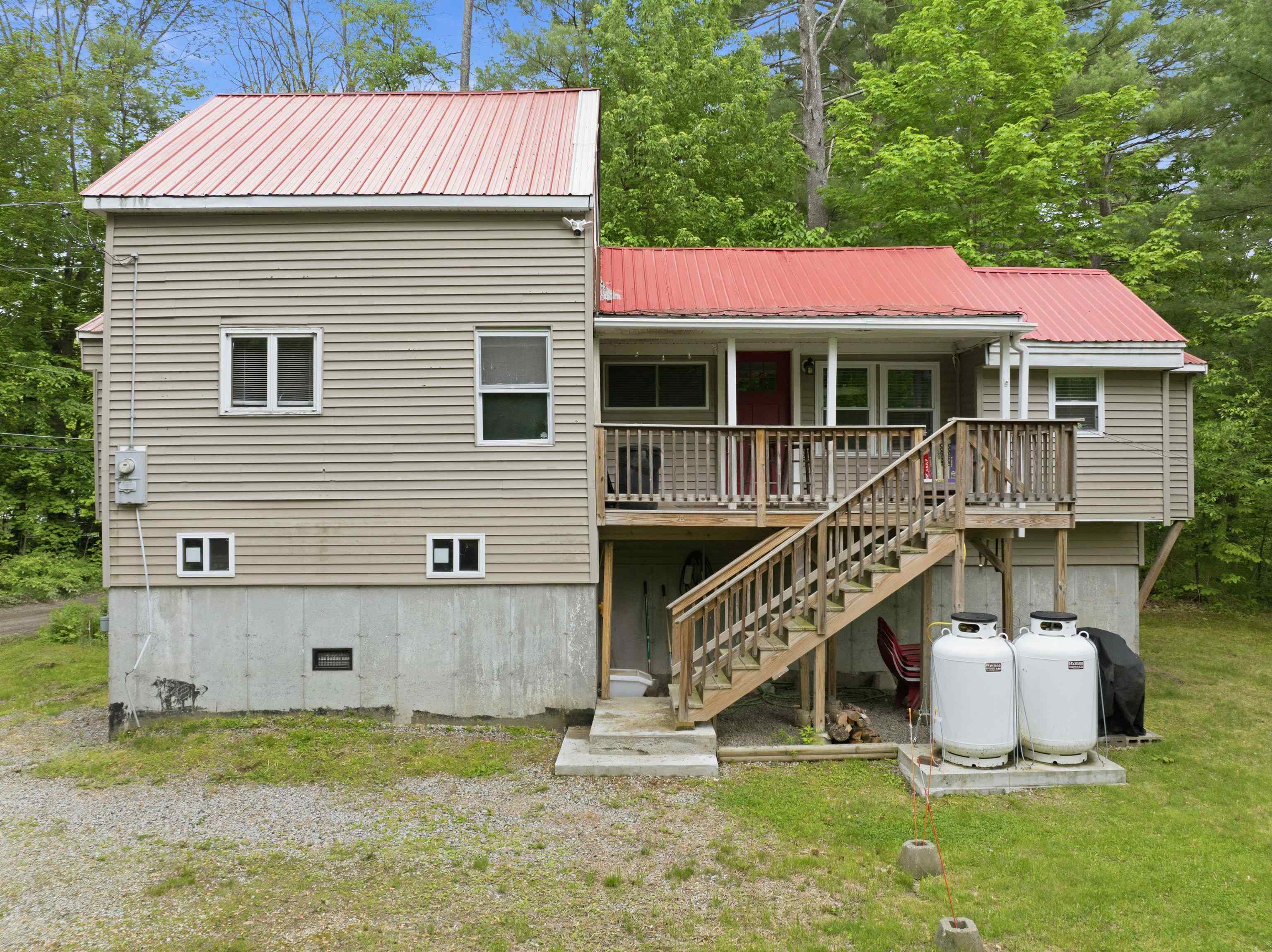 30 Moat Brook Drive