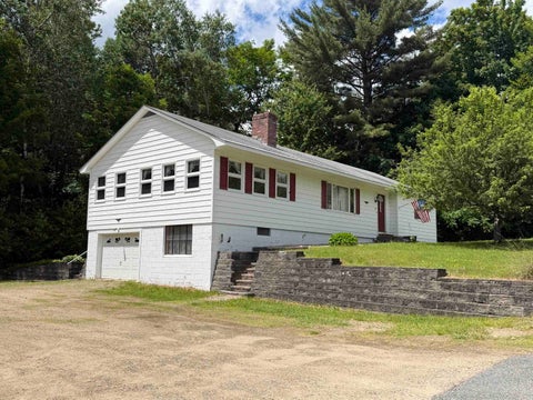 Photo of 29 Mansion Hill Drive, Lincoln, NH 03251 (MLS # 5095777)