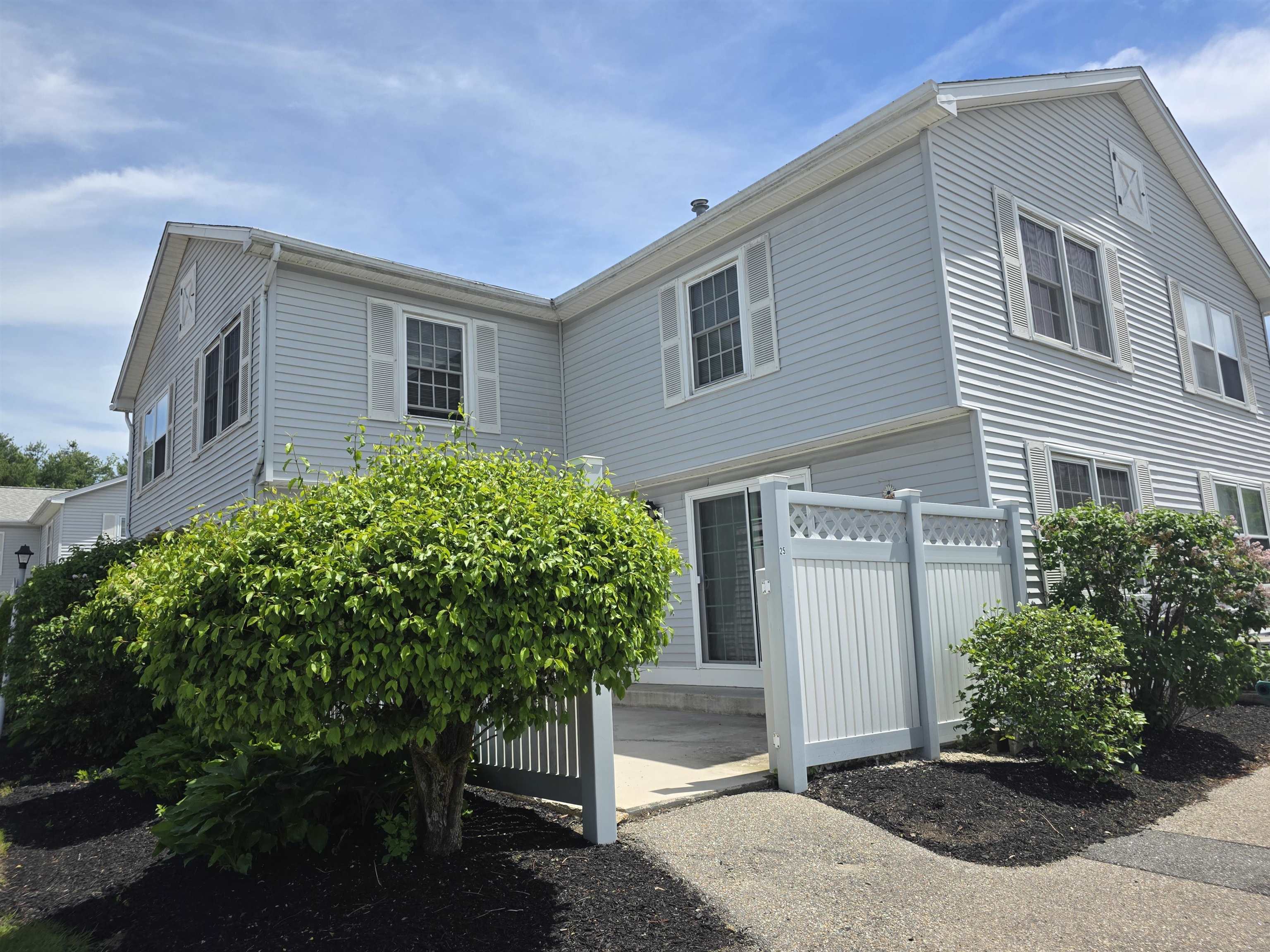25 Springfield Estates