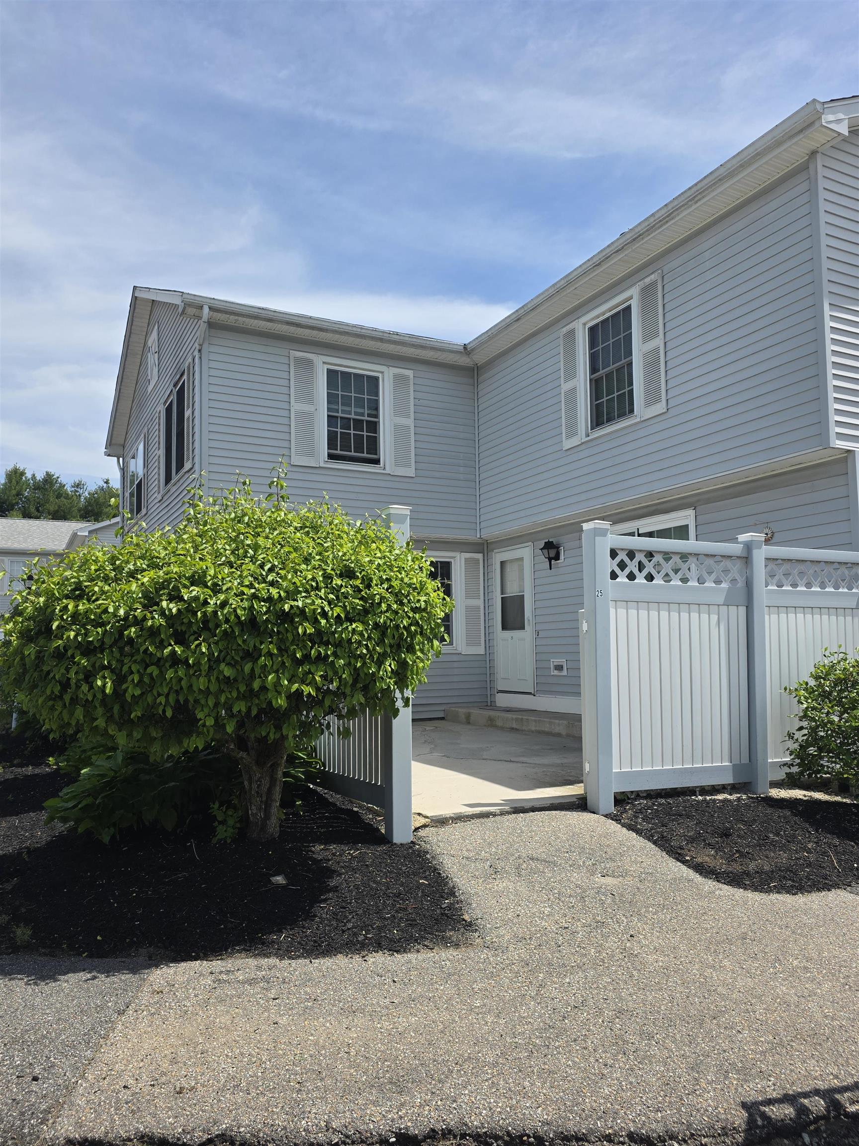 25 Springfield Estates