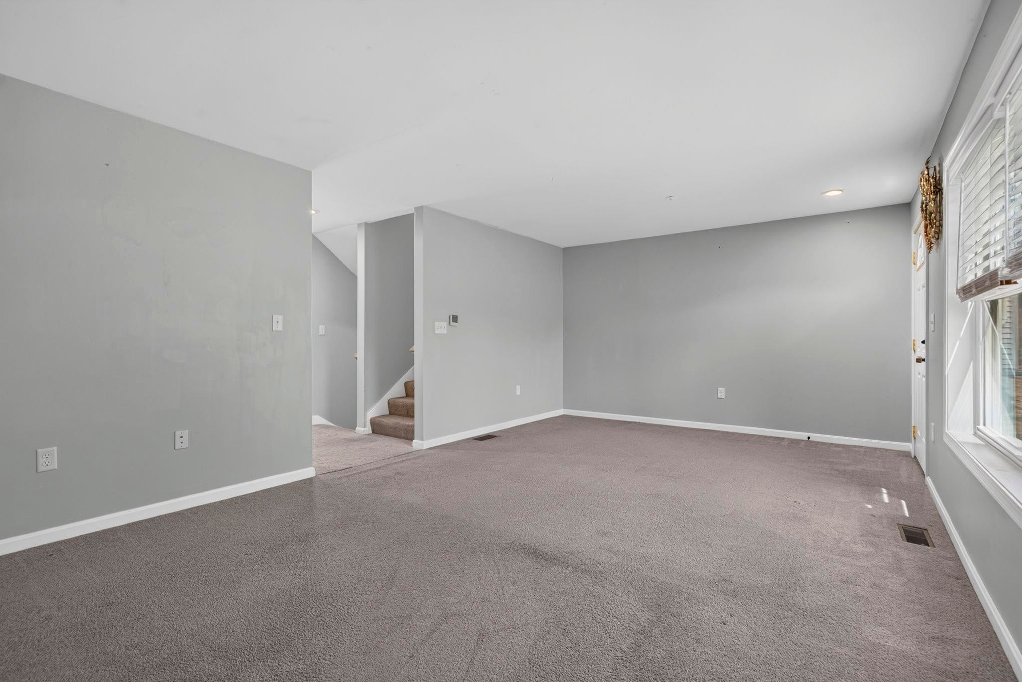 202 Karatzas Avenue 202