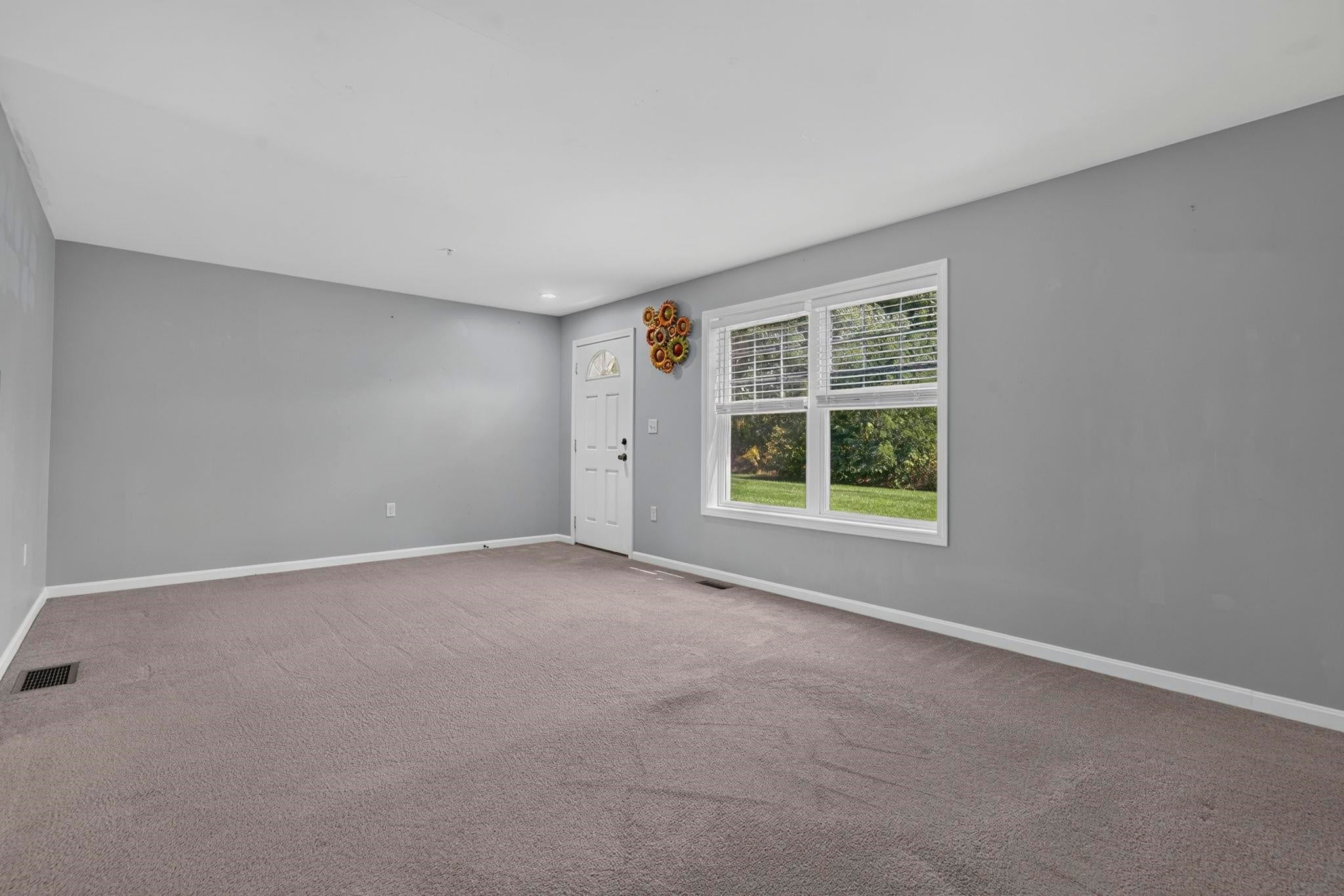 202 Karatzas Avenue 202