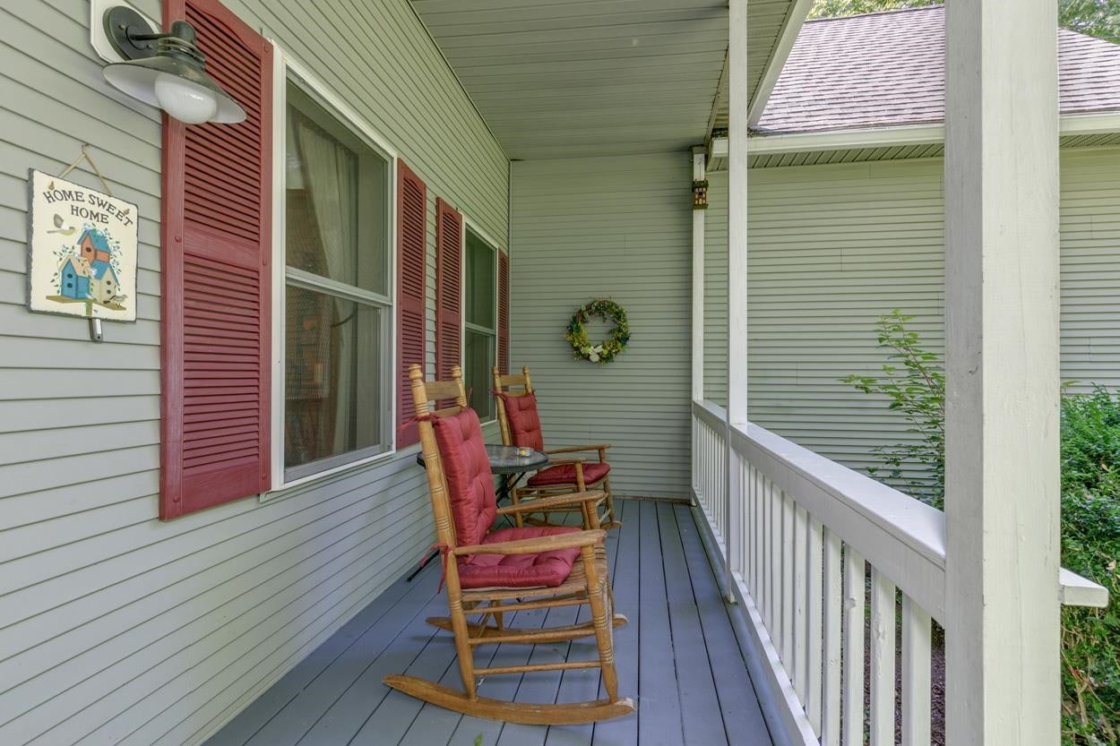14 Fieldstone Drive