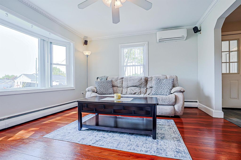 Photo of 99 Knowlton Street, Manchester, NH 03103 (MLS # 5090110)