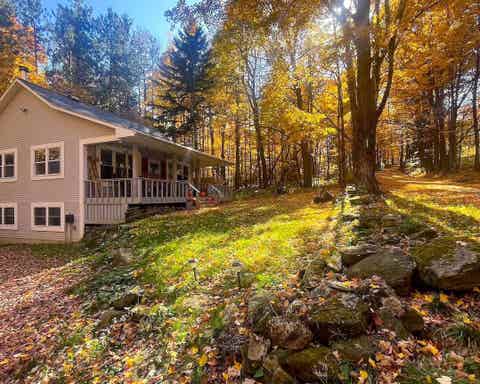 Photo of 1417 Mason Hill North Hl, Starksboro, VT 05487 (MLS # 5106513)