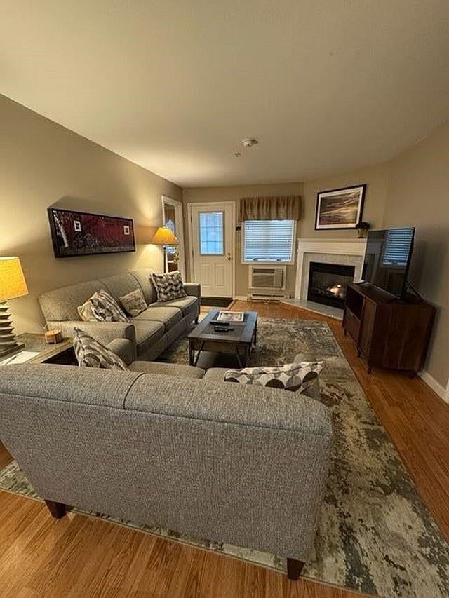 Photo of 227 Main Street #107, Lincoln, NH 03251 (MLS # 5115601)