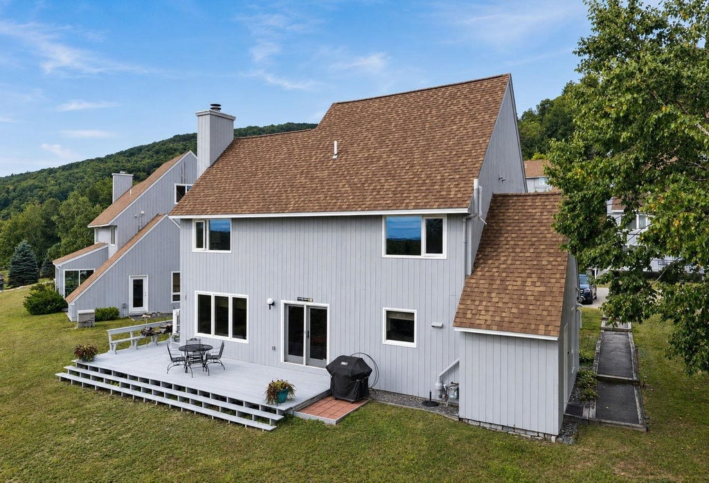 Photo of 11 Rocky Point Road, Plymouth, NH 03264 (MLS # 5106867)