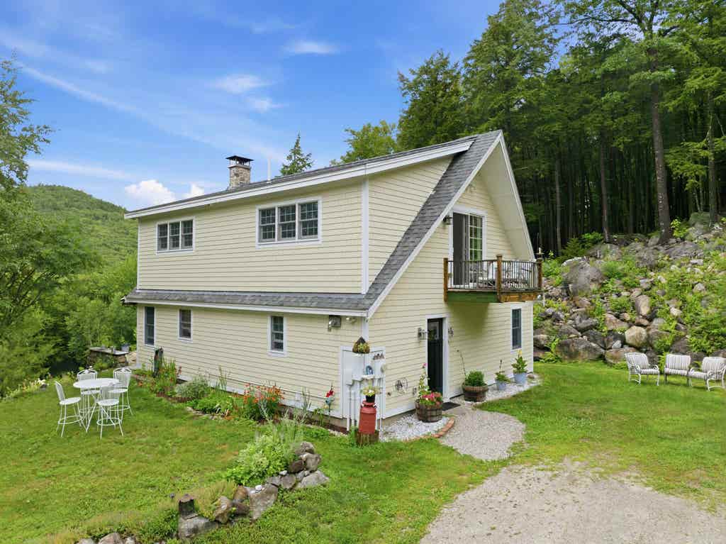 Photo of 125 Cunningham Pond Road, Warner, NH 03278 (MLS # 5103051)
