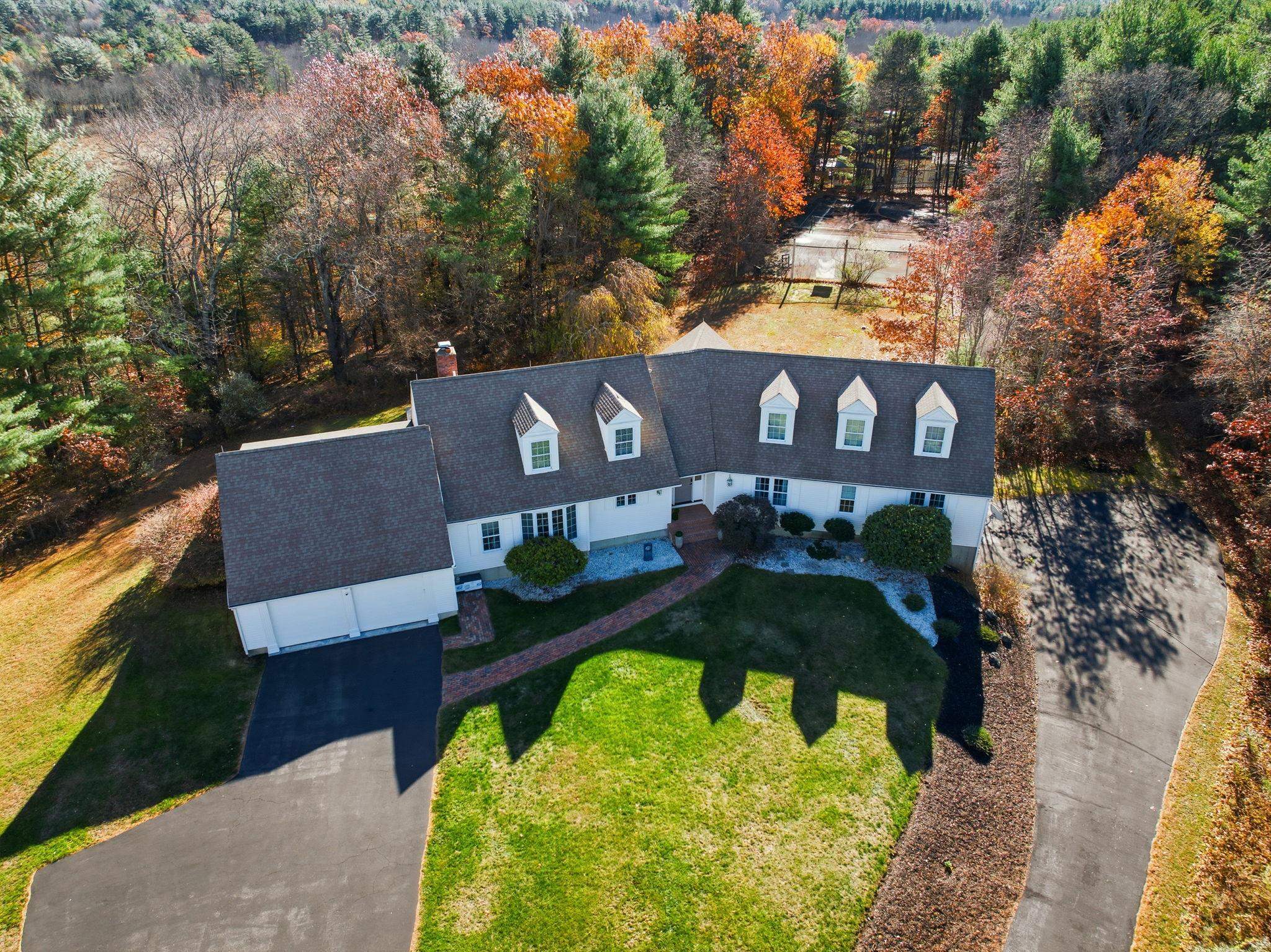 276 N Amherst Road
