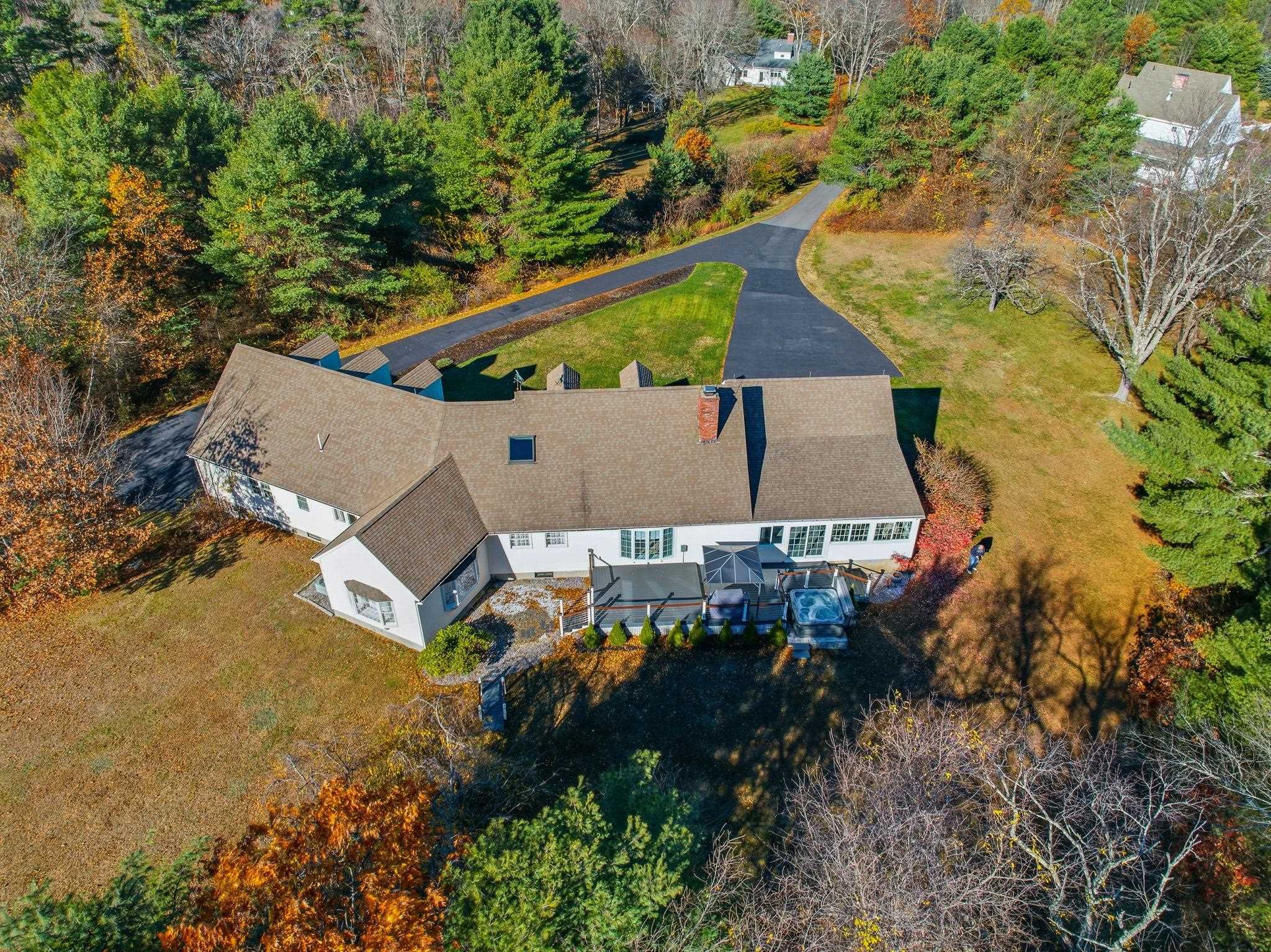276 N Amherst Road