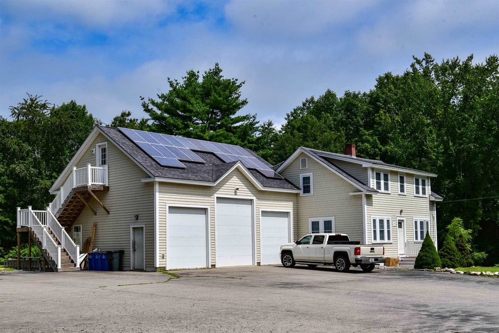 Photo of 130 Old Concord Turnpike, Barrington, NH 03825 (MLS # 5115772)