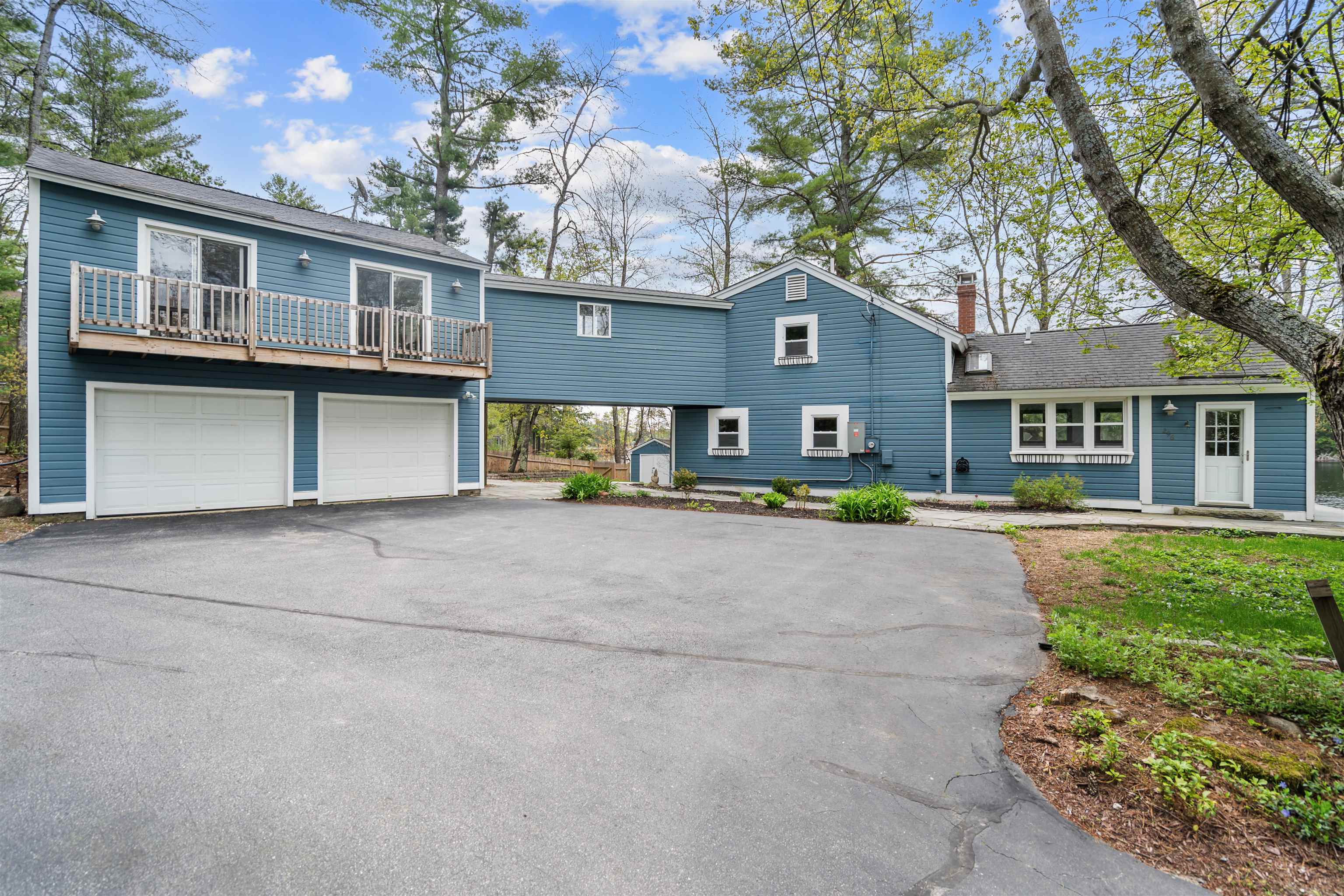 296 Pickerel Point Road